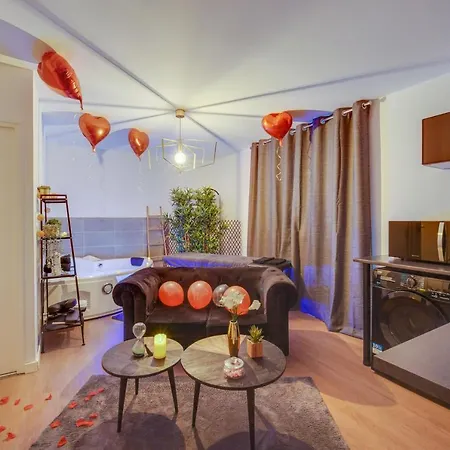 Sweet Angel Suite Romantique Avec Spa Bruz Exterior photo